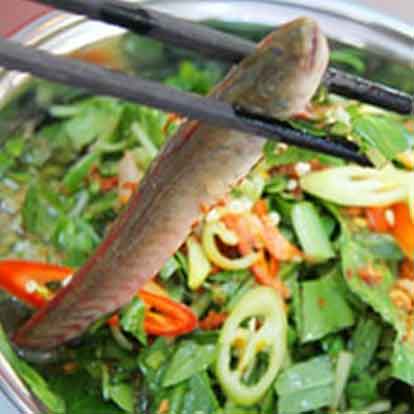 Cá kèo nấu lá giang